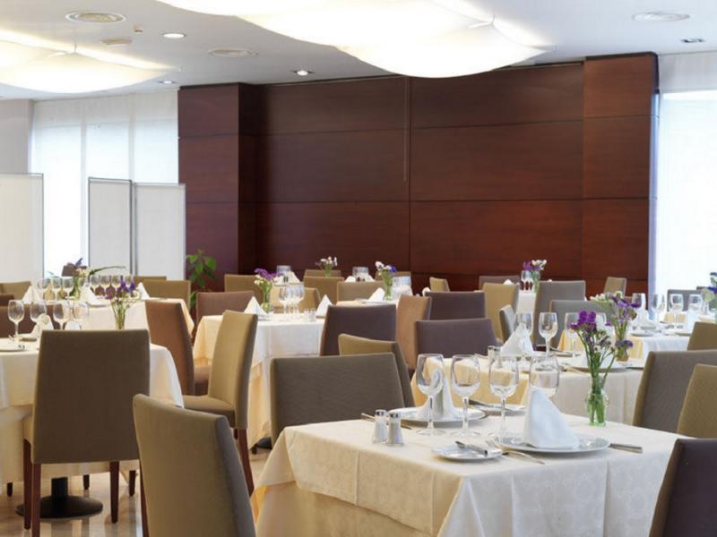 Eurostars Ciudad De La Coruna Restaurant photo